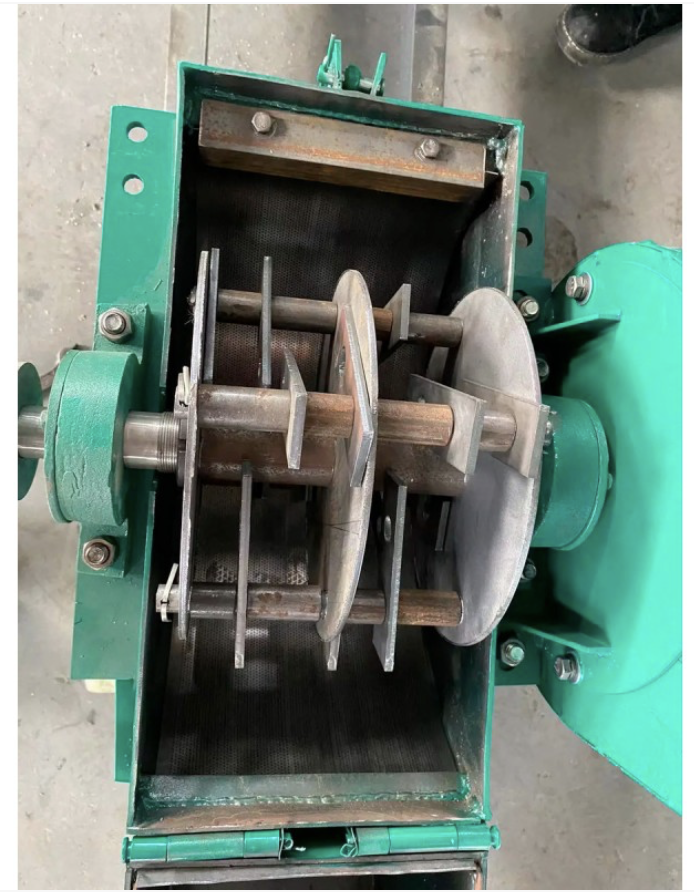 Molino Martillo Industrial Diesel 12HP Ciclon Succionador 400-1000kg/h. - Imagen 3